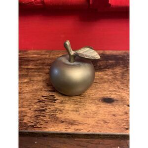 Vintage Brass apple Bell Concepts International Taiwan Collectible Teacher EUC